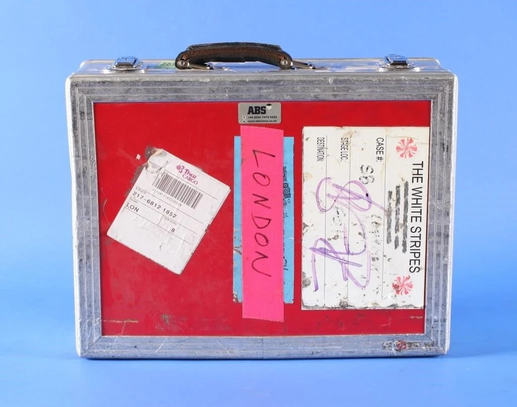 Sold Out Posters Third Man Records - The White Stripes Road Case With Monitor 3 Sold Out Posters Third Man Records - The White Stripes Road Case With Monitor