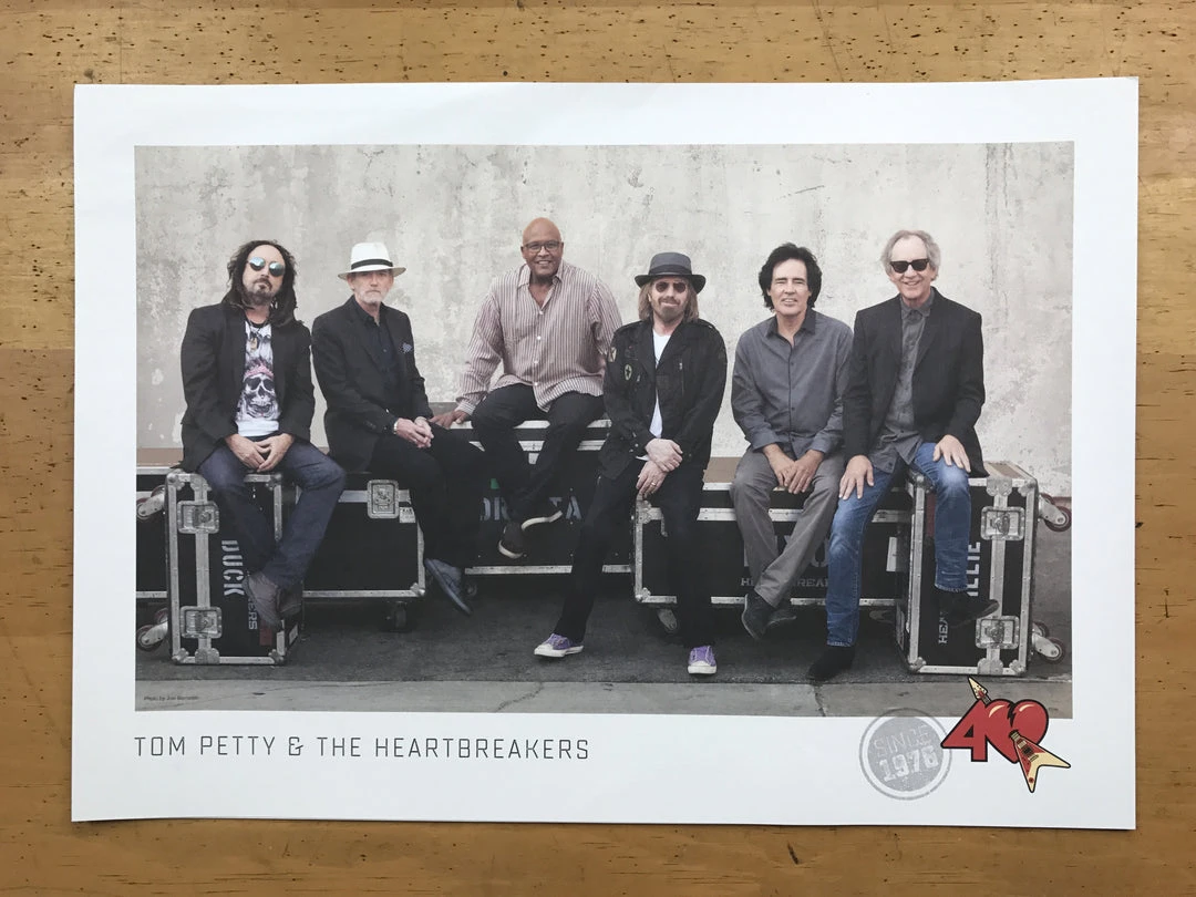 Sold Out Posters Tom Petty - 2016 Fan Club Poster Heartbreakers 40th Anniversary 4 Sold Out Posters Tom Petty - 2016 Fan Club Poster Heartbreakers 40th Anniversary