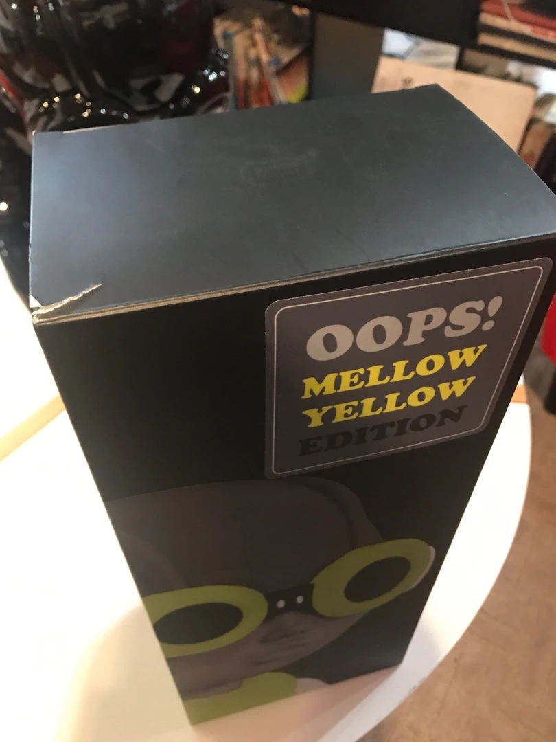 Sculptures/Toys Fly Boy Action Figure - 2017 Hebru Brantley Mellow Yellow Ed Flyboy C2E2 Exclusi 6 Sculptures/Toys Fly Boy Action Figure - 2017 Hebru Brantley Mellow Yellow Ed Flyboy C2E2 Exclusi